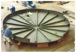 2004年4月 茨城県内 工場向け工水タンク製作（Φ6000×8000H）